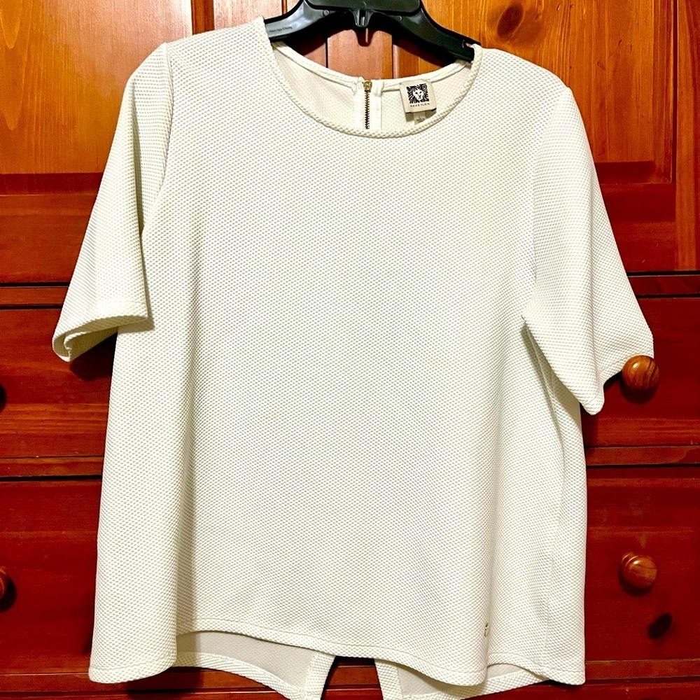 Anne Klein Elegant White Top - Large